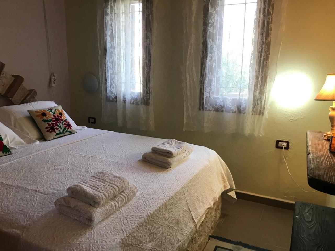 Villa Kolonja 사밀 외부 사진