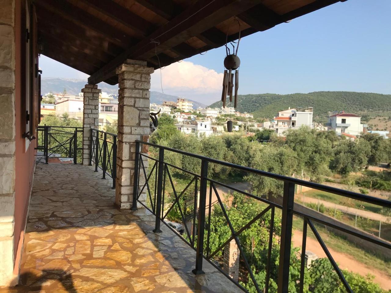 Villa Kolonja 사밀 외부 사진