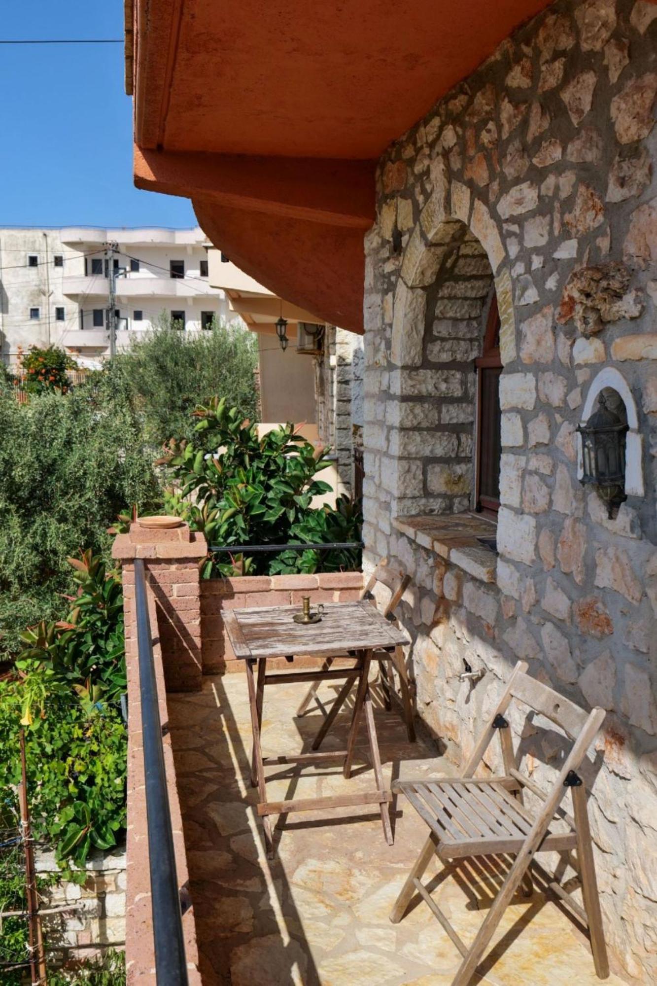 Villa Kolonja 사밀 외부 사진